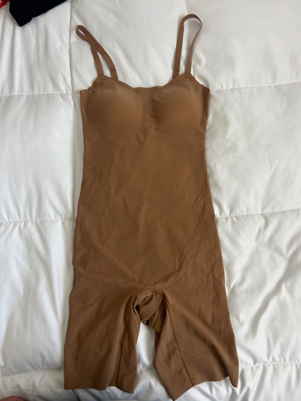 Commando. Zone smoothing body short in Small.